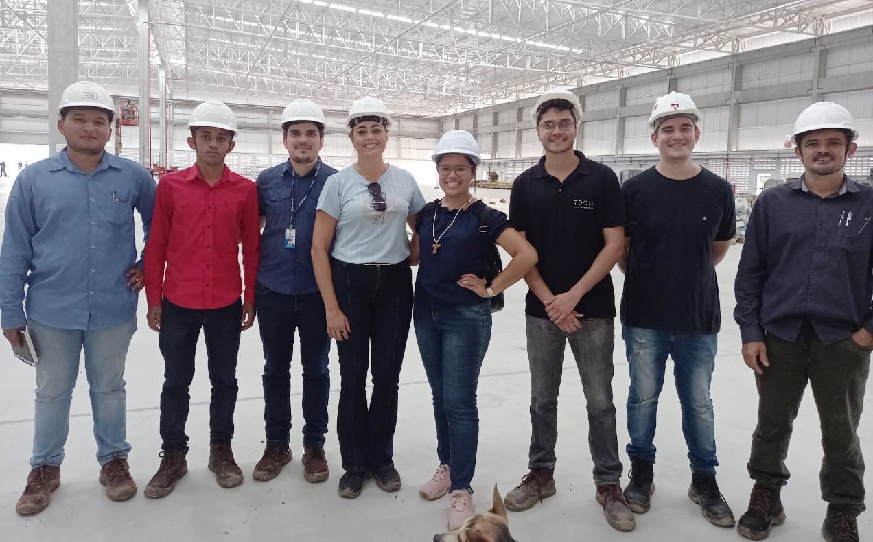 visita-tecnica-dos-alunos-de-engenharia-civil-da-ufg-na-dinamica